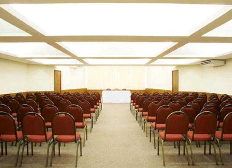 Hotel Evora By Rede Sagres 3*